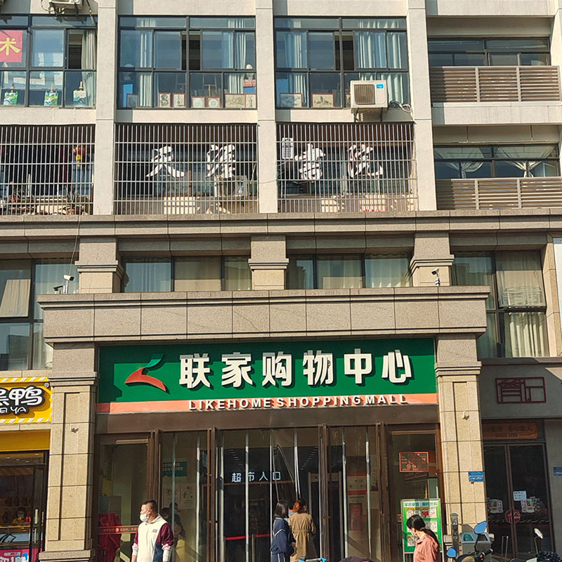 01.jpg 01.jpg